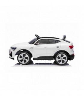 Voiture électrique Audi E-tron Sportback 4 x 4 White