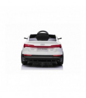 Voiture électrique Audi E-tron Sportback 4 x 4 White