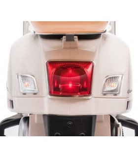 Moto électrique enfant Milly Mally Vespa GTS Super blanc